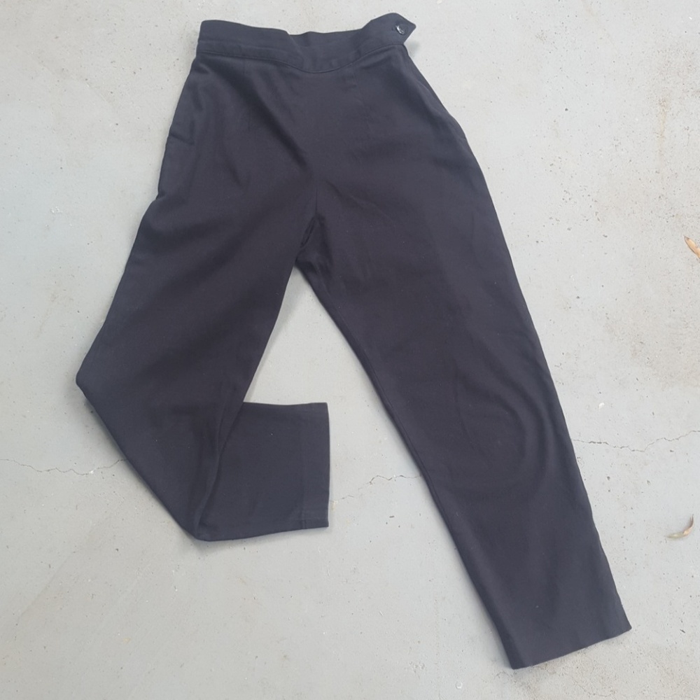 Vivian of Holloway cigarette pants pedal pushers